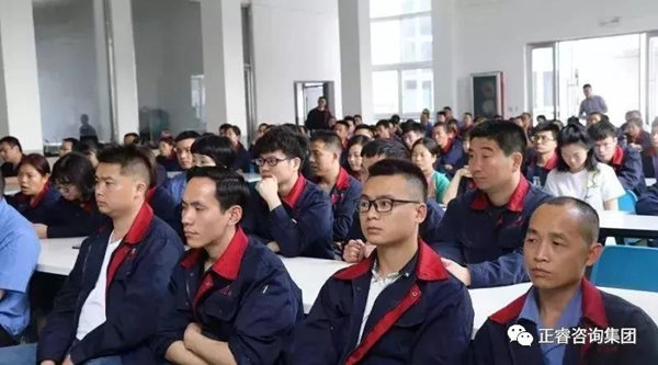 金勒普公司管理升級(jí)動(dòng)員大會(huì)現(xiàn)場(chǎng) 金勒普公司管理升級(jí)動(dòng)員大會(huì)現(xiàn)場(chǎng)