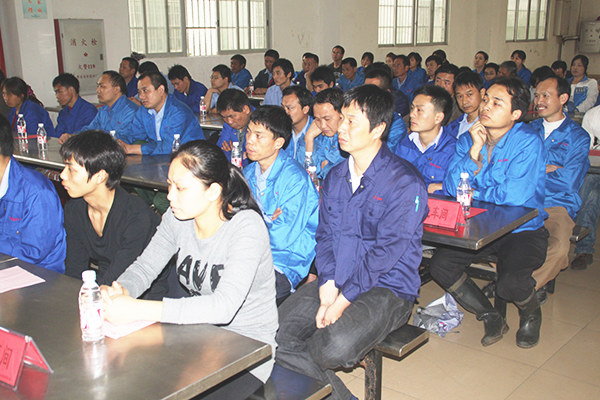 2012年3月1日，潔麗管理升級動(dòng)員大會(huì)召開
