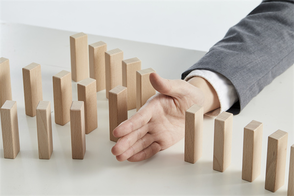 「戰(zhàn)略管理咨詢」從危機(jī)預(yù)警到危機(jī)應(yīng)對(duì) 「戰(zhàn)略管理咨詢」從危機(jī)預(yù)警到危機(jī)應(yīng)對(duì)