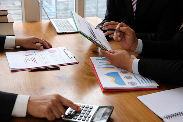 集團(tuán)財(cái)務(wù)管控：規(guī)范財(cái)務(wù)管理，降低財(cái)務(wù)風(fēng)險(xiǎn)！