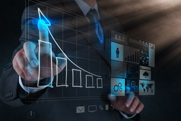 如何利用大數(shù)據(jù)驅(qū)動(dòng)企業(yè)戰(zhàn)略決策？