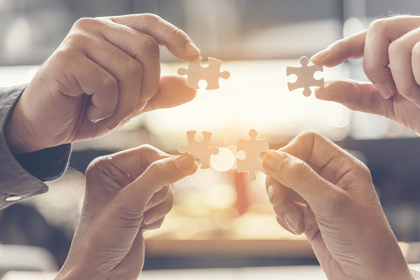 如何利用大數(shù)據(jù)驅(qū)動企業(yè)戰(zhàn)略決策？