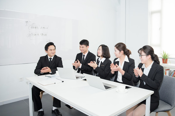 集團人才梯隊建設(shè)：培養(yǎng)核心人才，提升企業(yè)競爭力