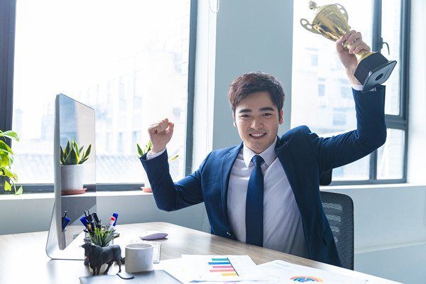 合理控制薪酬成本，提高企業(yè)利潤與員工福利水平
