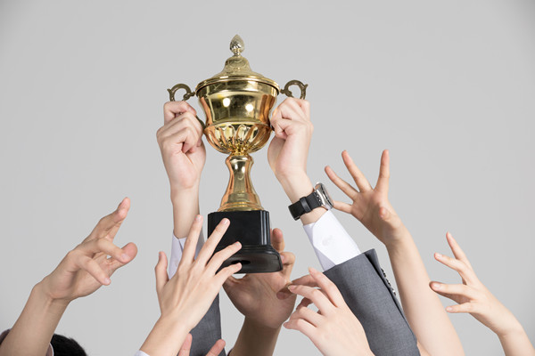 培育積極向上的組織文化，增強(qiáng)員工的凝聚力和向心力