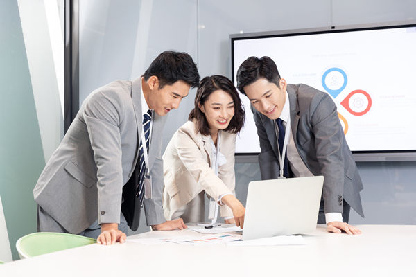 精益人才發(fā)展：培養(yǎng)專業(yè)人才，推動企業(yè)持續(xù)發(fā)展