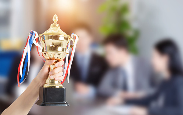 以人為本:人力資源管理的新視角與實踐 以人為本:人力資源管理的新視角與實踐