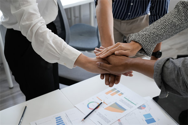 跨國企業(yè)薪酬設(shè)計挑戰(zhàn)：如何跨越地域差異？
