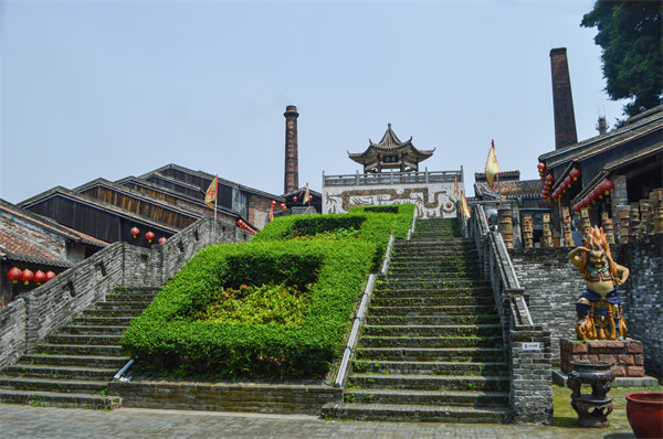 管理咨詢?cè)诜鹕街圃鞓I(yè)轉(zhuǎn)型升級(jí)中扮演何角色？
