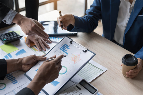 信息流通障礙：如何確保集團(tuán)內(nèi)部管控信息的暢通？