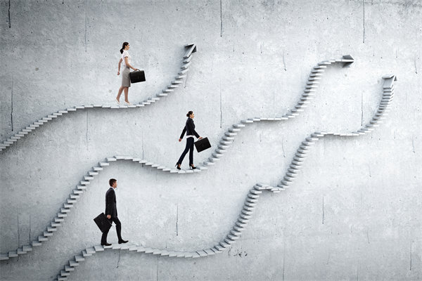 如何平衡員工個人績效與企業(yè)整體目標，實現(xiàn)雙贏？