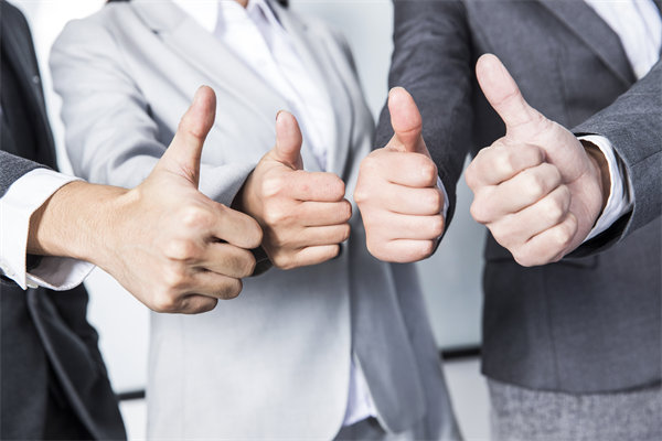 如何平衡員工個人績效與企業(yè)整體目標，實現(xiàn)雙贏？