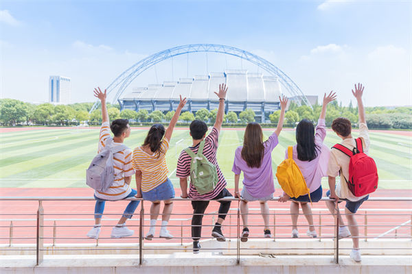 校園招聘嚴(yán)禁限定985和211高校，對制造業(yè)有哪些啟示？