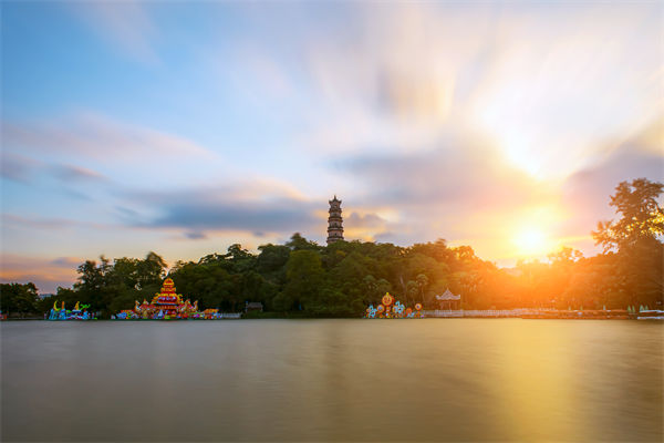 惠州精益生產(chǎn)咨詢(xún)公司如何助企實(shí)現(xiàn)生產(chǎn)流程精益化？
