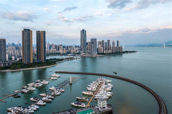 如何判斷深圳戰(zhàn)略咨詢公司的策略建議是否可行？