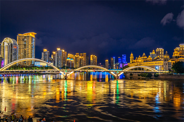 企業(yè)如何借助福州咨詢公司提升員工績效與團(tuán)隊(duì)效能？