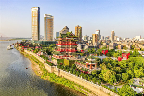 企業(yè)如何借助南昌薪酬咨詢公司優(yōu)化薪酬結構以激勵員工？