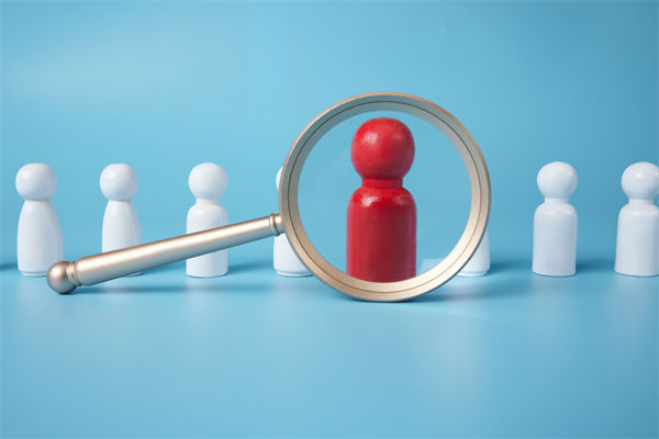 招聘效率低下，人力資源管理如何優(yōu)化流程精準(zhǔn)引才？