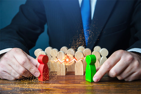 新老業(yè)務(wù)沖突不斷，企業(yè)戰(zhàn)略管理如何平衡布局？