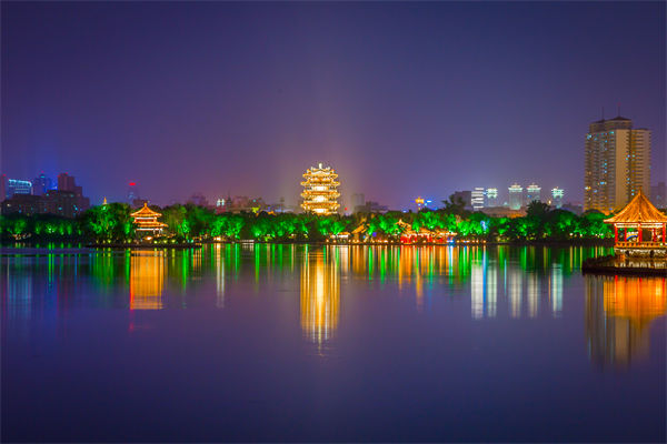 營銷轉(zhuǎn)化率低迷？濟(jì)南營銷咨詢公司如何精準(zhǔn)打通獲客變現(xiàn)鏈路？