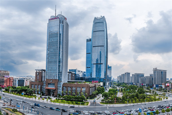 集團子公司各自為戰(zhàn)內(nèi)耗嚴重，東莞集團管控咨詢公司能協(xié)助解決嗎？