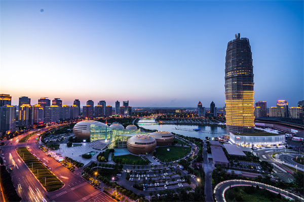 鄭州管理咨詢機(jī)構(gòu)若不懂本地產(chǎn)業(yè)邏輯，怎幫企業(yè)踩準(zhǔn)發(fā)展節(jié)奏？